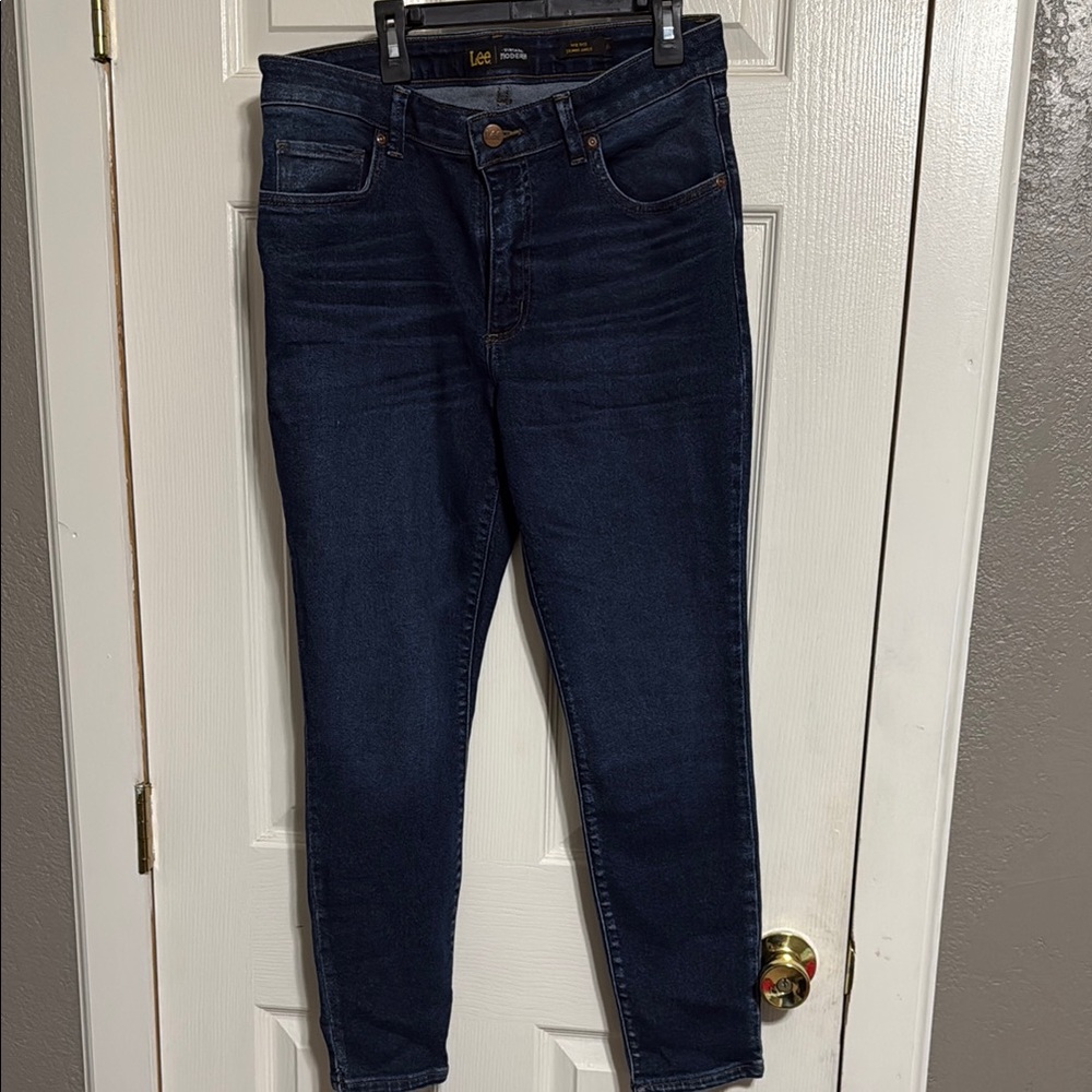 NWOT Lee Women's Dark Blue Jeans